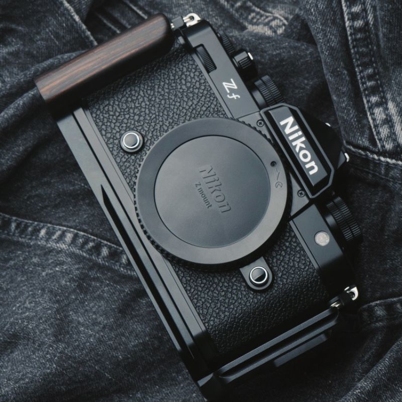 Slim Nikon ZF Grip - iWoodStore