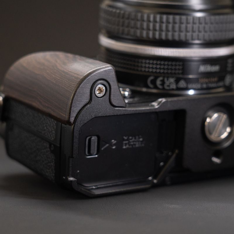 Premium Wooden Handgrip for Nikon Zf | Ergonomic L-Shape with Arca-Swiss Base iwoodstore