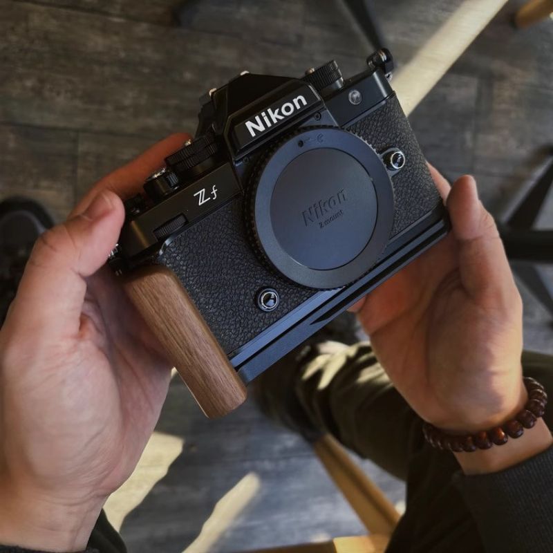 Slim Nikon ZF Grip - iWoodStore