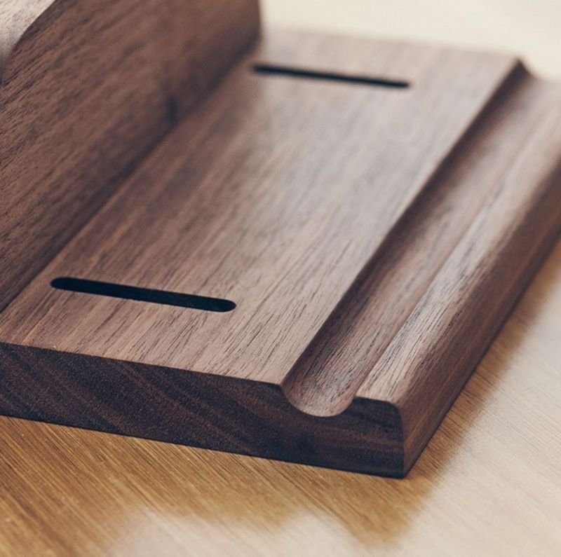 Adjustable Laptop Dock Vertical - iWoodStore