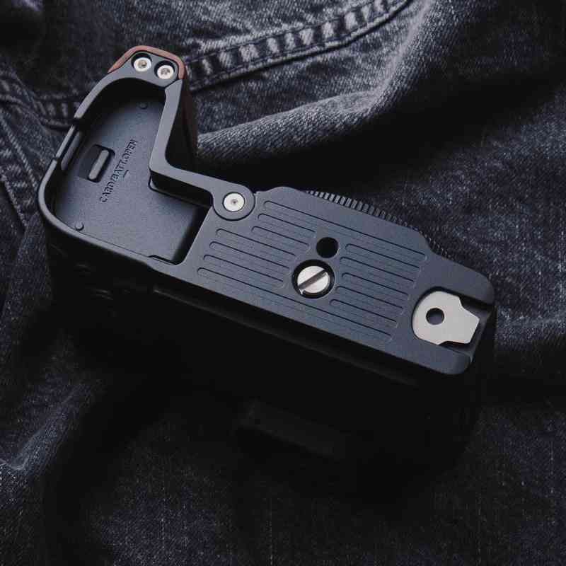 Canon R8 Grip Wood EOS R8 Handgrip - iWoodStore