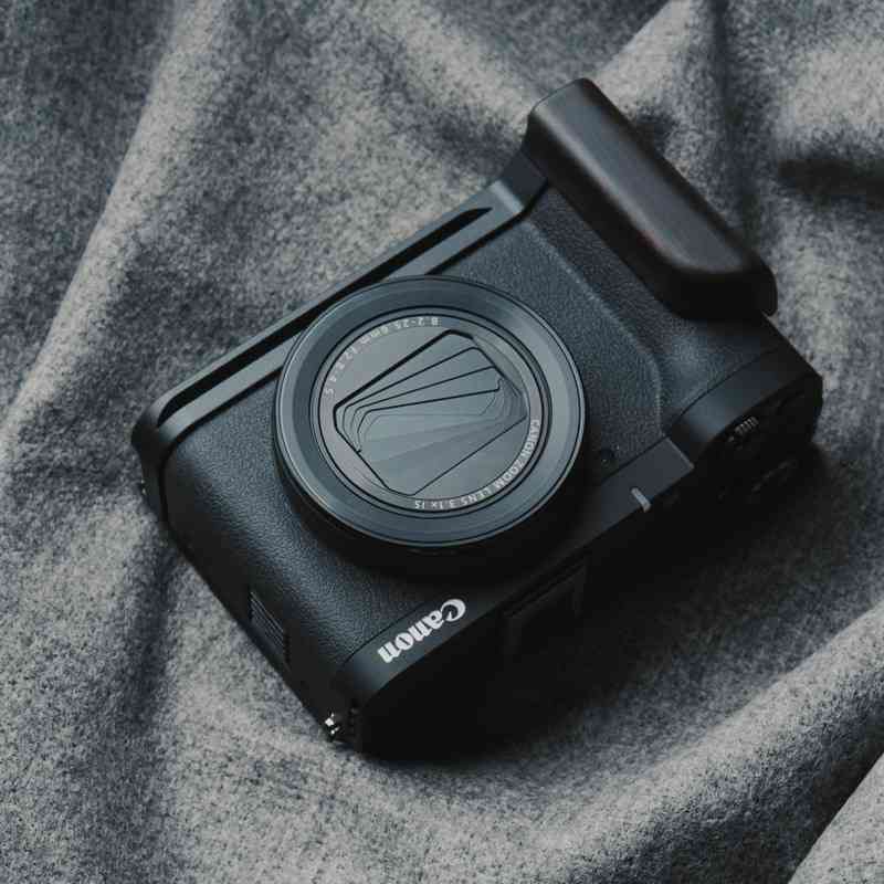 Canon V1 Grip Wood KC Design - iWoodStore