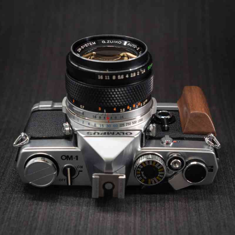 Film Olympus OM1 Grip Wood (OM2 OM3Ti) - iWoodStore