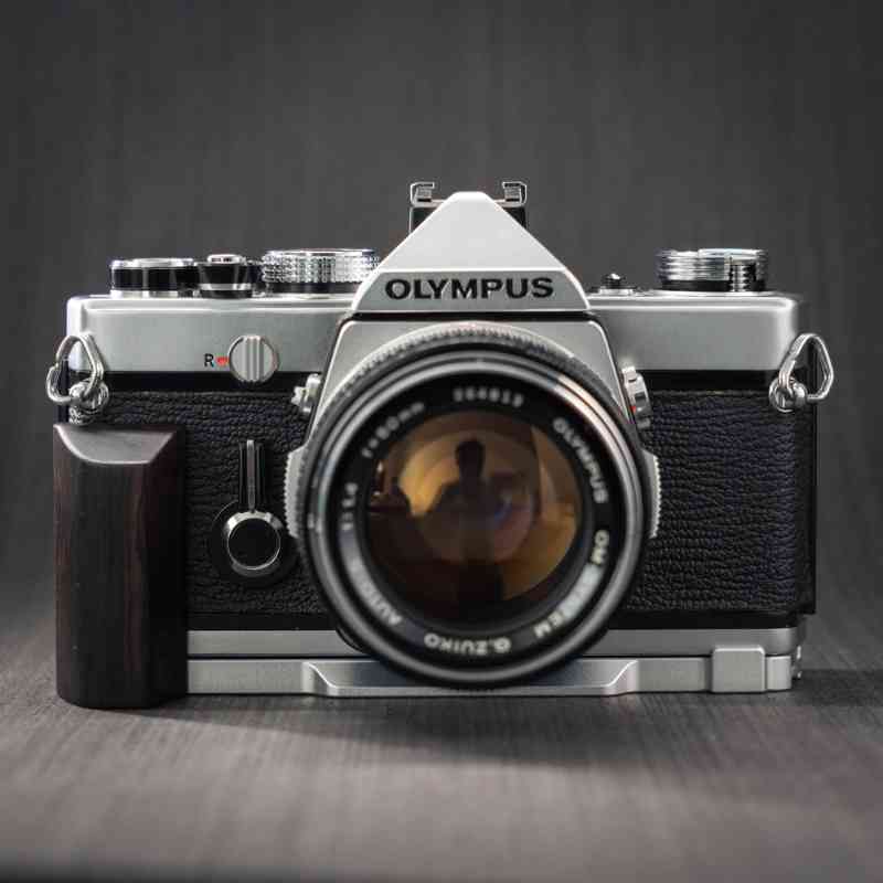 Film Olympus OM1 Grip Wood (OM2 OM3Ti) - iWoodStore