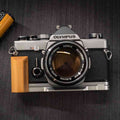 Film Olympus OM1 Grip Wood (OM2 OM3Ti) - iWoodStore
