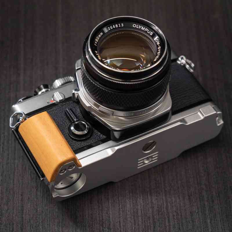 Film Olympus OM1 Grip Wood (OM2 OM3Ti) - iWoodStore