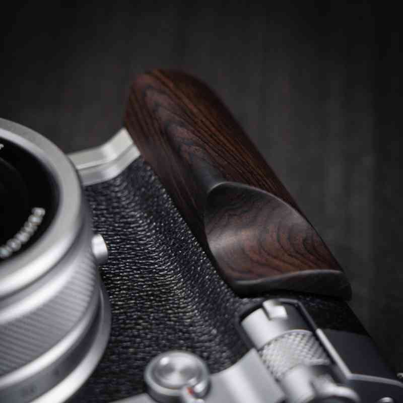 Fuji GFX100RF Grip Wood YW Design - iWoodStore