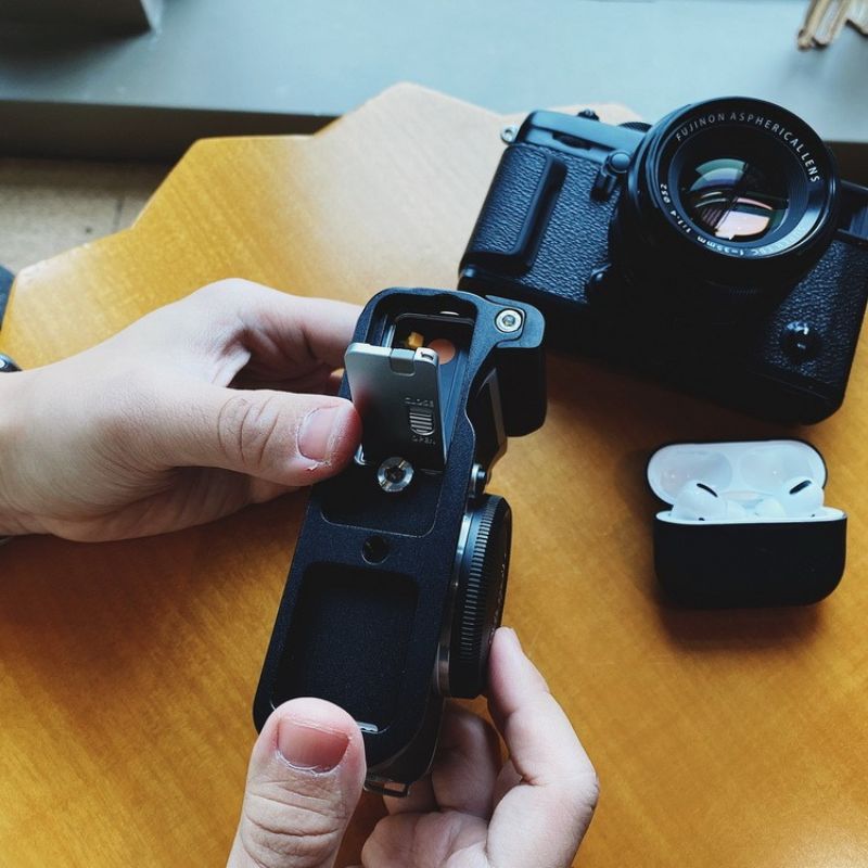 Fuji X-A7 Camera Handle (XA7) - iWoodStore
