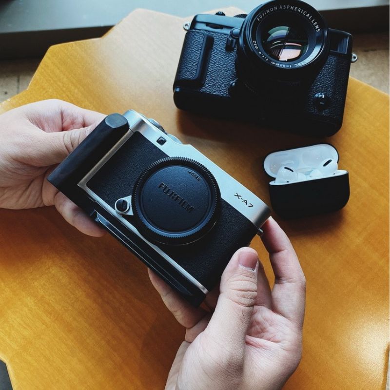Fuji X-A7 Camera Handle (XA7) - iWoodStore