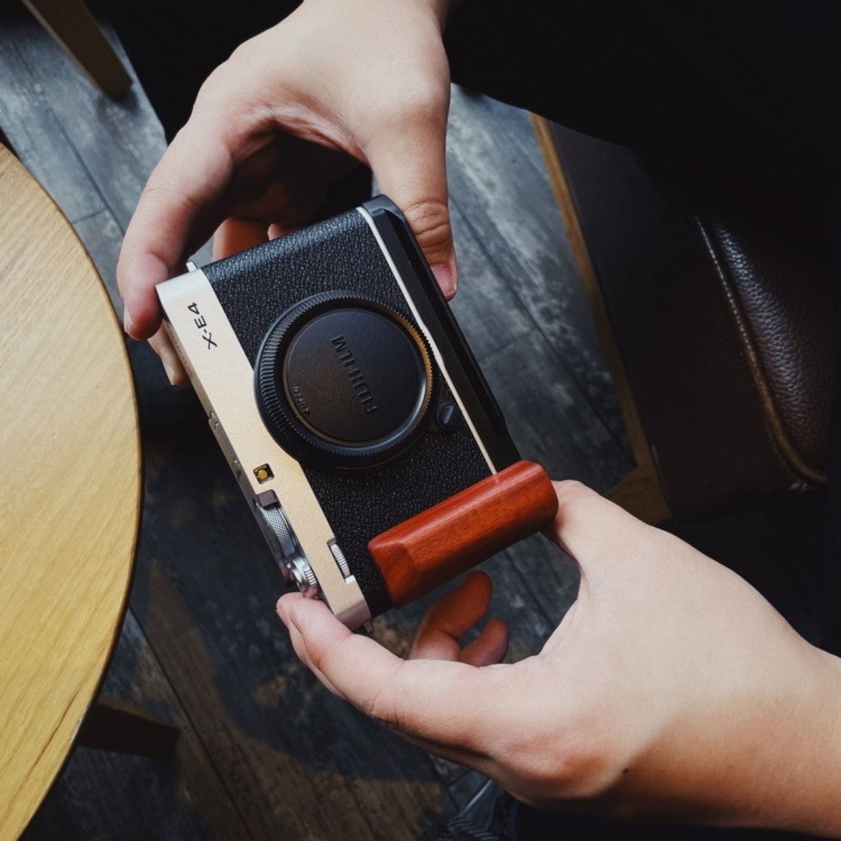 Fuji X-E4 Wooden Hand Grip (XE4) - iWoodStore