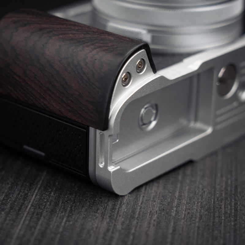 Fuji X100VI Grip YW Design - iWoodStore