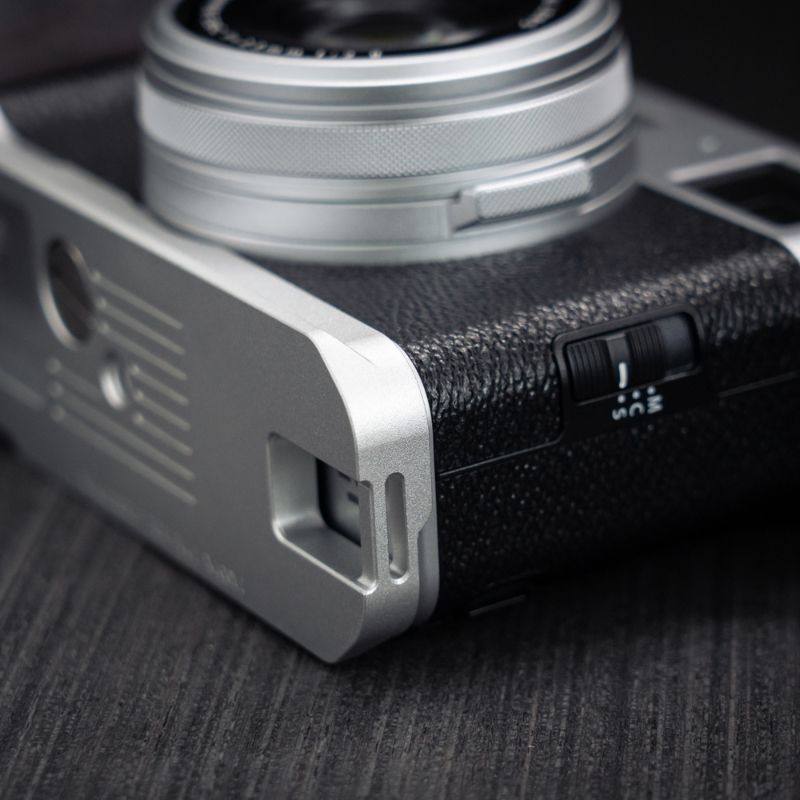 Fuji X100VI Grip YW Design - iWoodStore