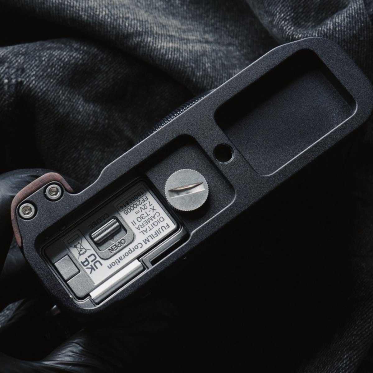 Fuji XT30 XT20 XT30II Hand Grip - iWoodStore