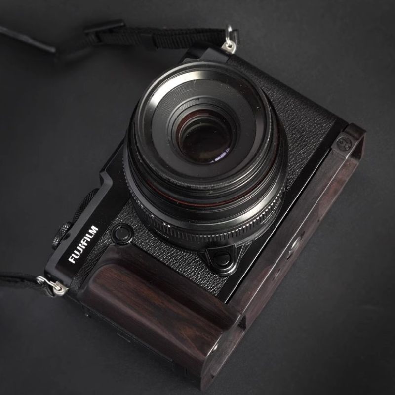 Fujifilm GFX 50R Handgrip - iWoodStore