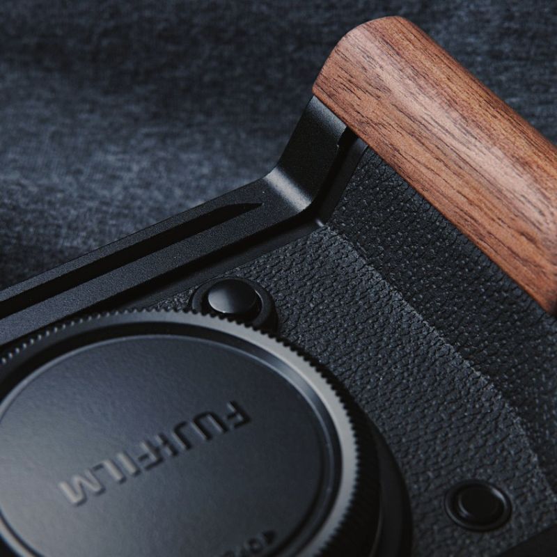 Fujifilm XT5 Grip Wood (X-T5) - iWoodStore