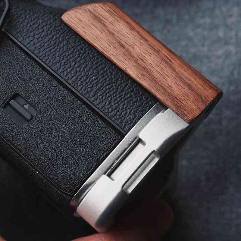 Fujifilm XT5 Grip Wood (X - T5) - iWoodStore