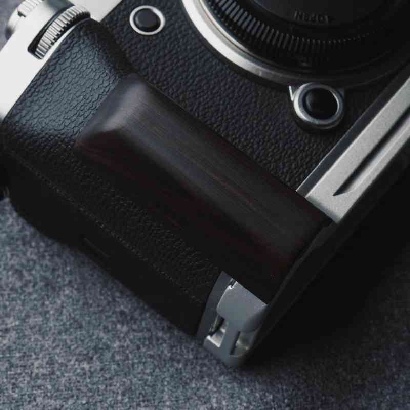 Fujifilm XT5 Grip Wood (X - T5) - iWoodStore