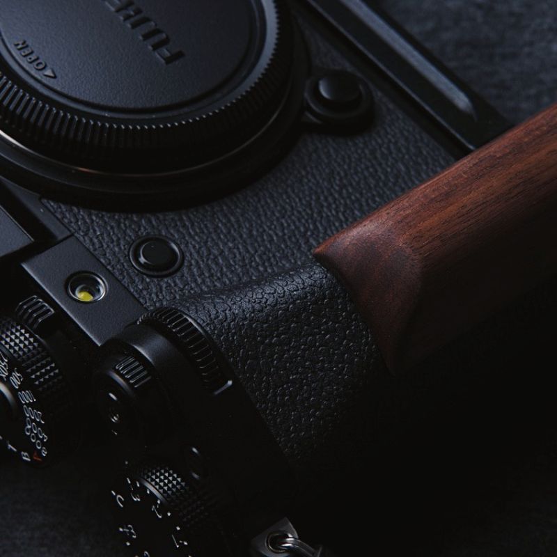 Fujifilm XT5 Grip Wood (X-T5) - iWoodStore