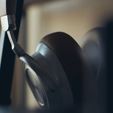 wooden headset stand for headphones holder