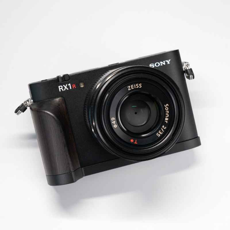 L - Shaped Grip Sony RX1R3 Wood WG - iWoodStore