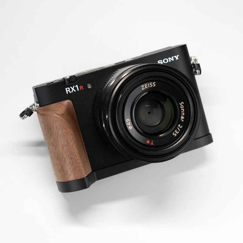 L - Shaped Grip Sony RX1R3 Wood WG - iWoodStore