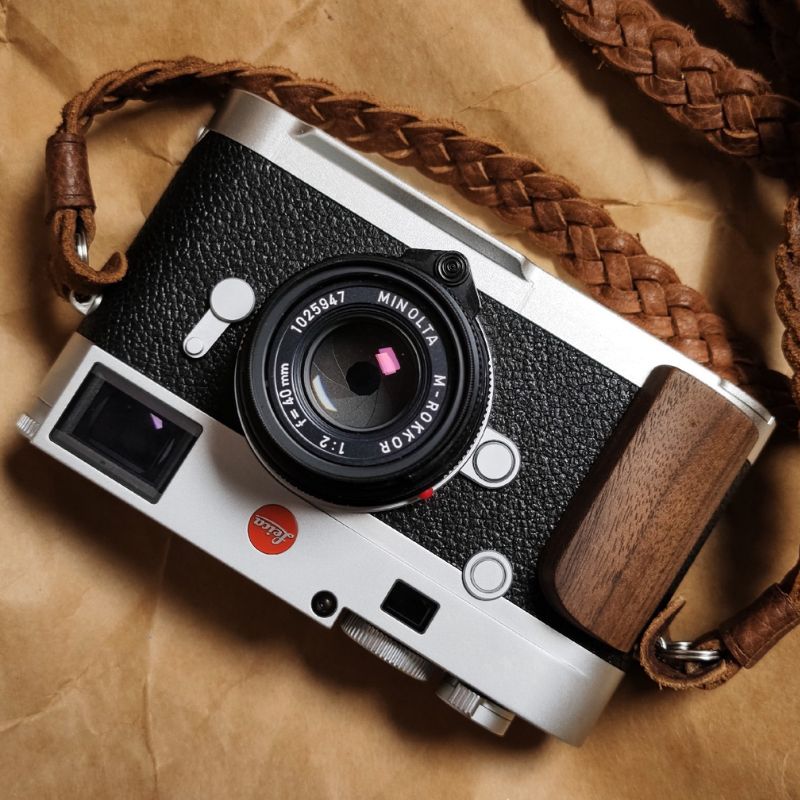 Leica M10 Grip YW Design (M10P M10D M10R) - iWoodStore