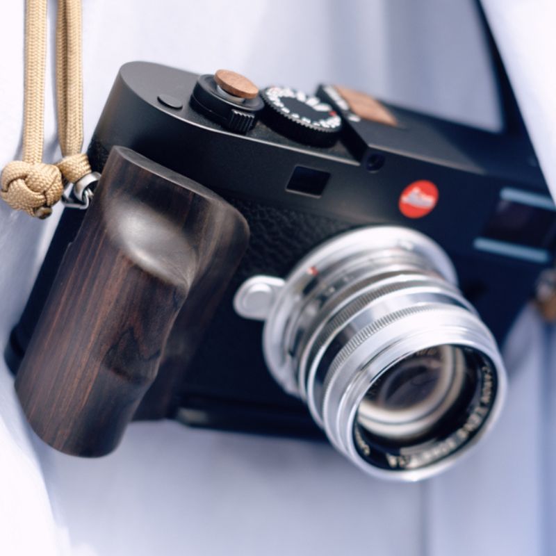 Leica M11 Grip Wood - iWoodStore