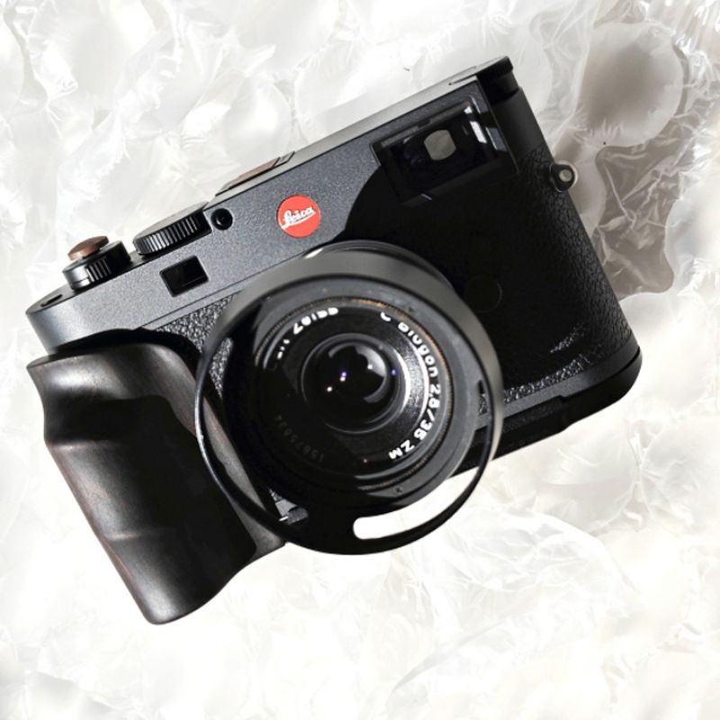 Leica M11 Grip Wood - iWoodStore