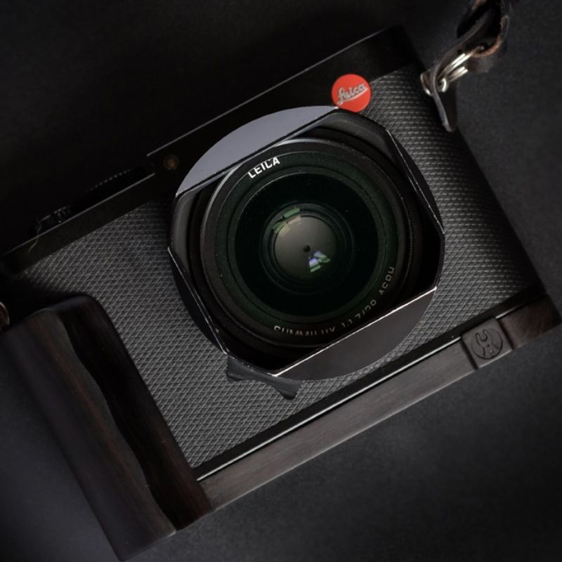 Leica Q Q2 Q-P Grip Black Sandalwood - iWoodStore