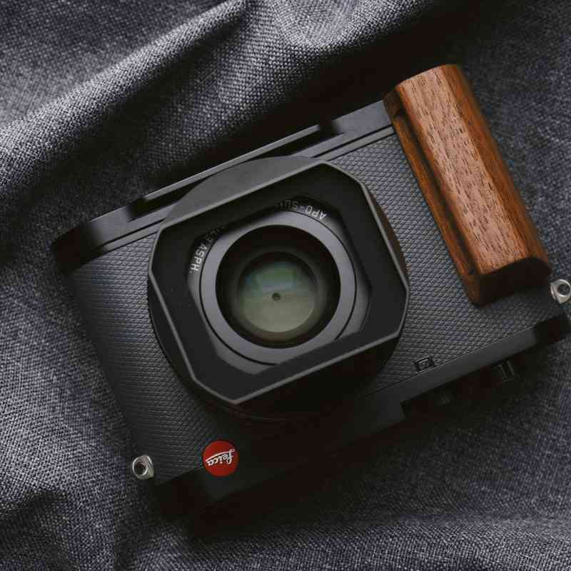 Leica Q3 Grip Wood KC Design - iWoodStore