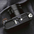 Leica Q3 Grip Wood KC Design - iWoodStore