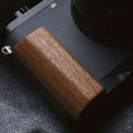 Leica Q3 Grip Wood KC Design - iWoodStore