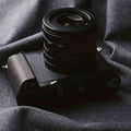Leica Q3 Grip Wood KC Design - iWoodStore