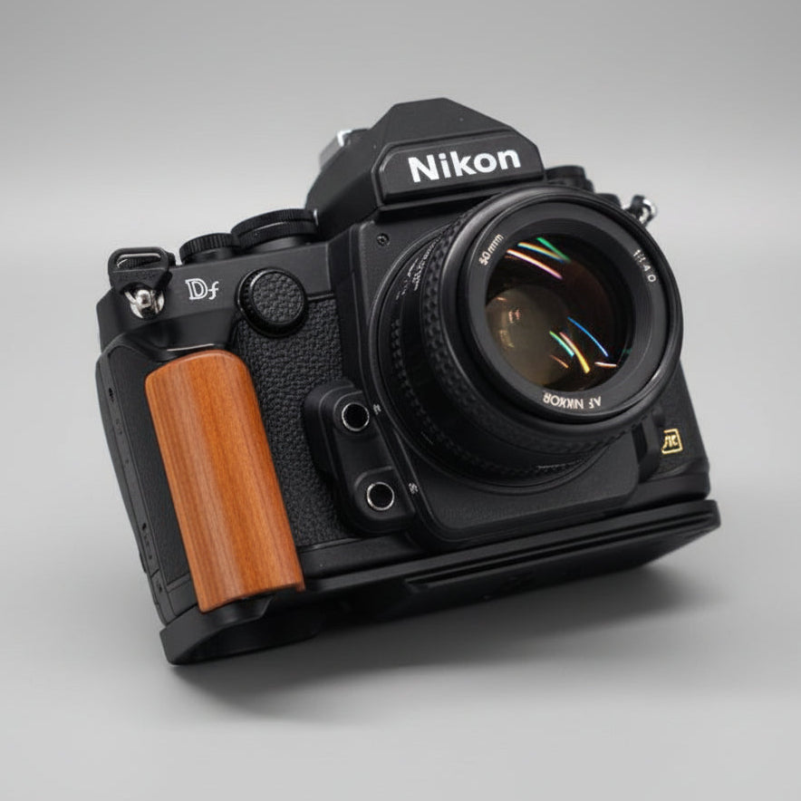 Nikon DF Grip YW Design - iWoodStore