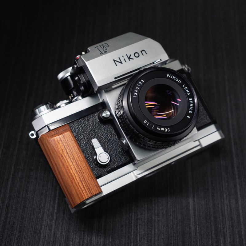 Nikon F Grip Wood YW Design - iWoodStore