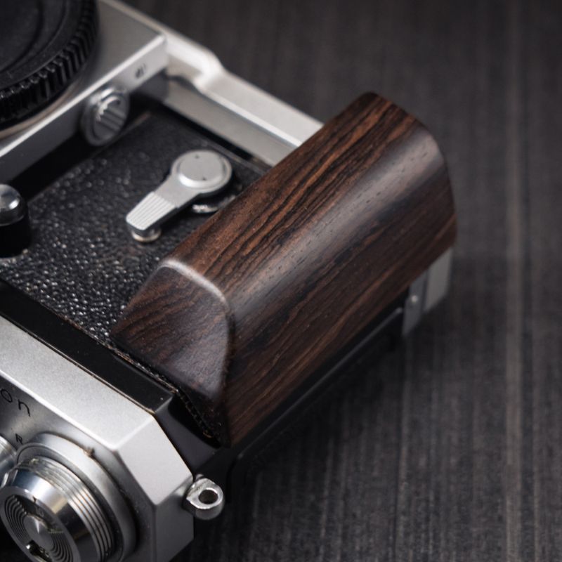 Nikon F Grip Wood YW Design - iWoodStore