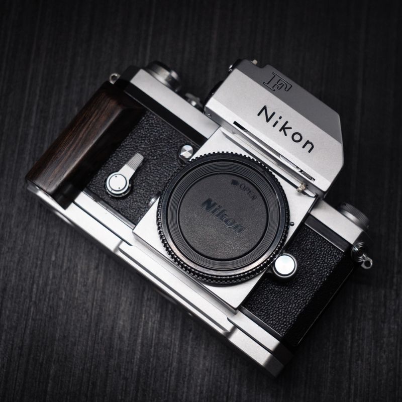 Nikon F Grip Wood YW Design - iWoodStore
