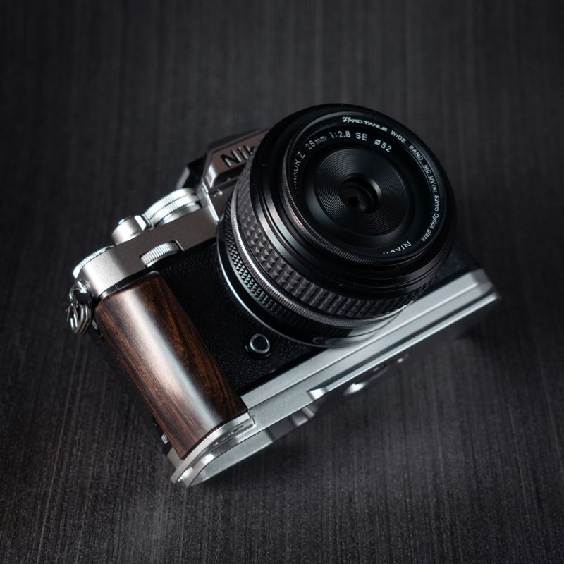 Nikon Zfc Grip YW Design - iWoodStore