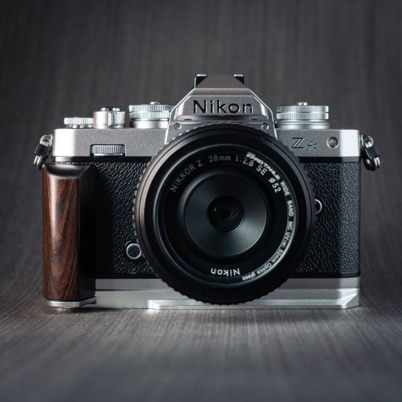 Nikon Zfc Grip YW Design - iWoodStore