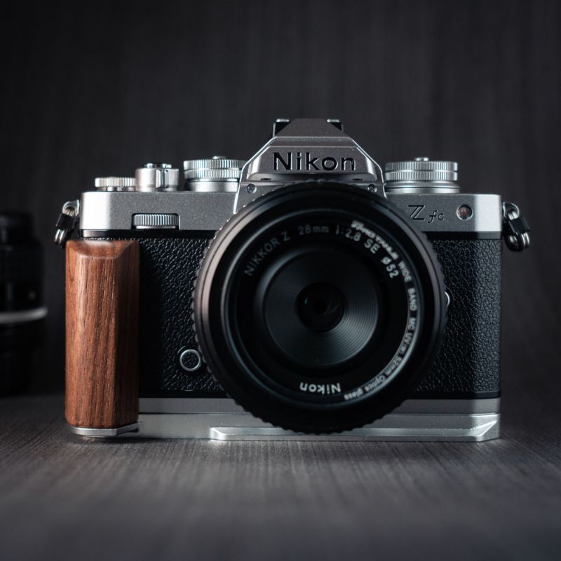Nikon Zfc Grip YW Design - iWoodStore