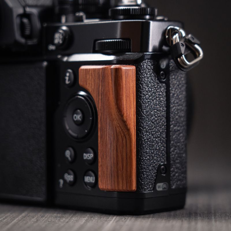 Nikon ZFC Thumb Rest Grip - iWoodStore