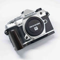 Olympus OM5 Grip Wood YW Design - iWoodStore
