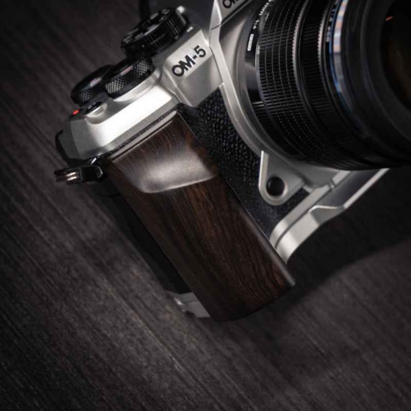 OM - System OM5II Grip Wood YW Design (OM - 5 Second Generation) - iWoodStore