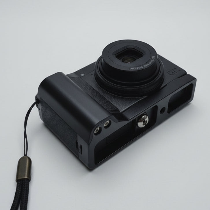 Ricoh GR3 Hand Grip - iWoodStore