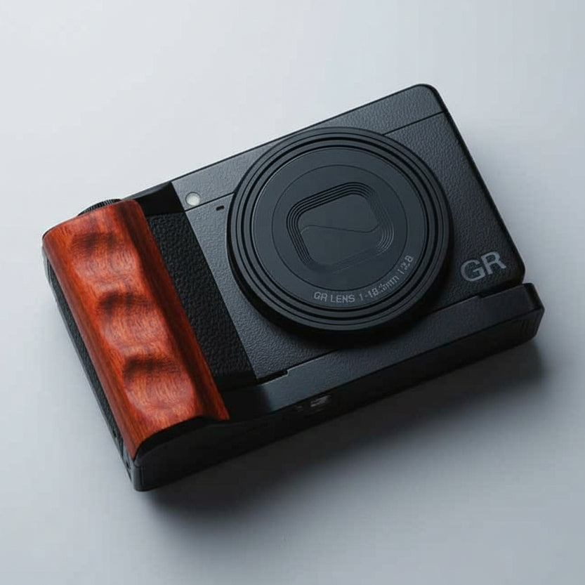 Ricoh GR4 Handgrip Wood (Ricoh GR IV) - iWoodStore