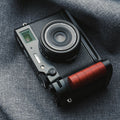 Round Fuji X100VI Grip KC Design - iWoodStore