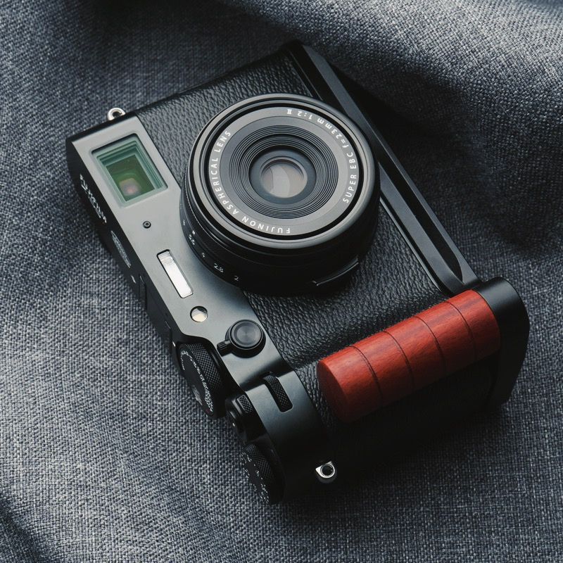 Round Fuji X100VI Grip KC Design - iWoodStore