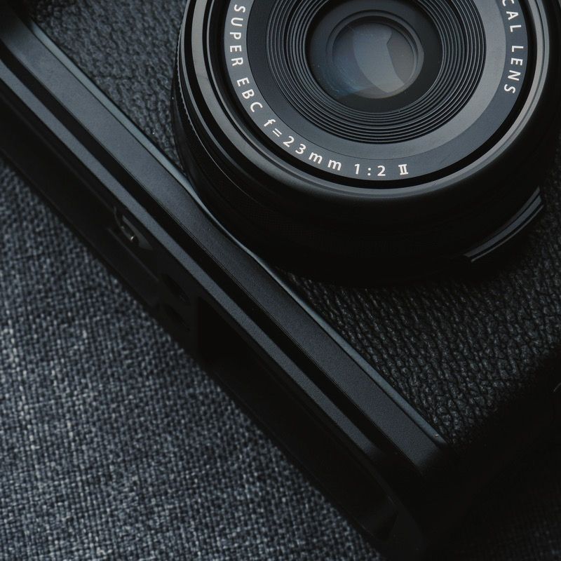 Round Fuji X100VI Grip KC Design - iWoodStore