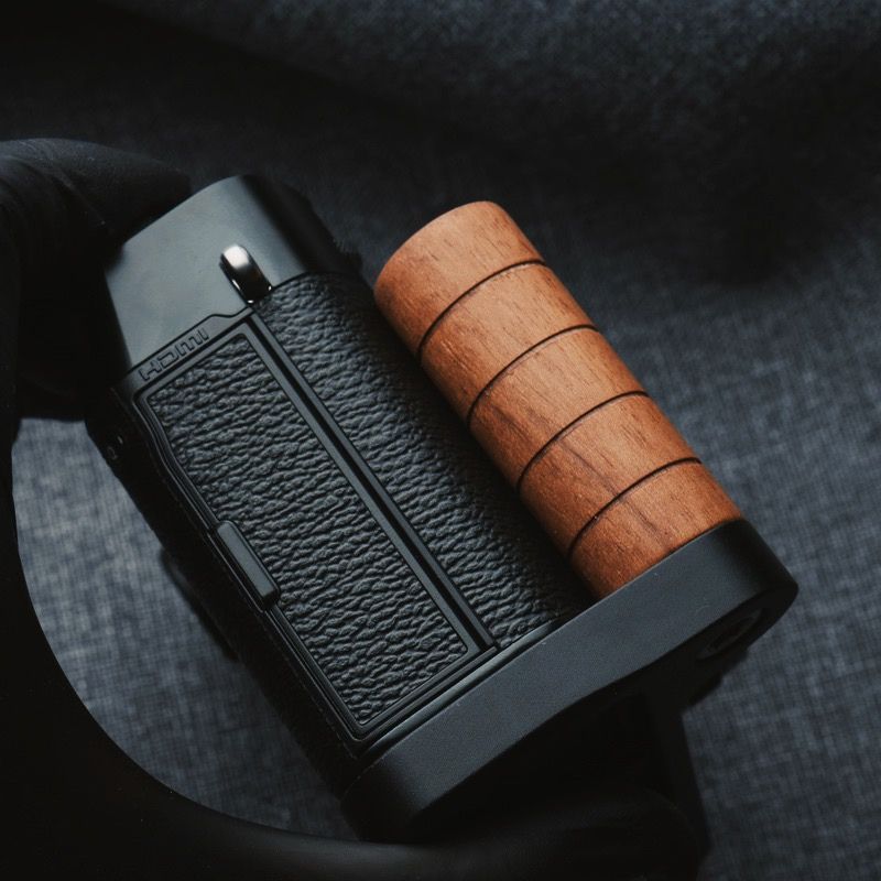 Round Fuji X100VI Grip KC Design - iWoodStore