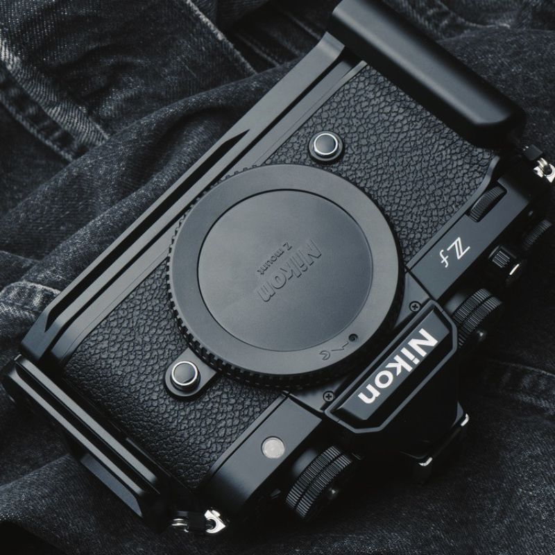 Slim Nikon ZF Grip - iWoodStore